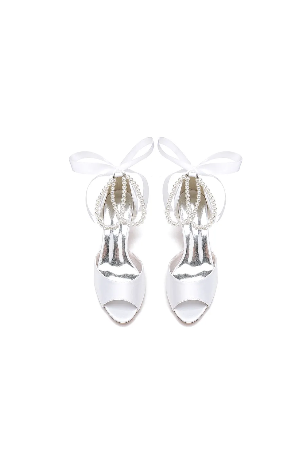 Chic White Satin Heels Featuring a Pearl-Embellished Bow