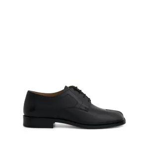 Tabi Lace-Ups Derbies Shoes in Black