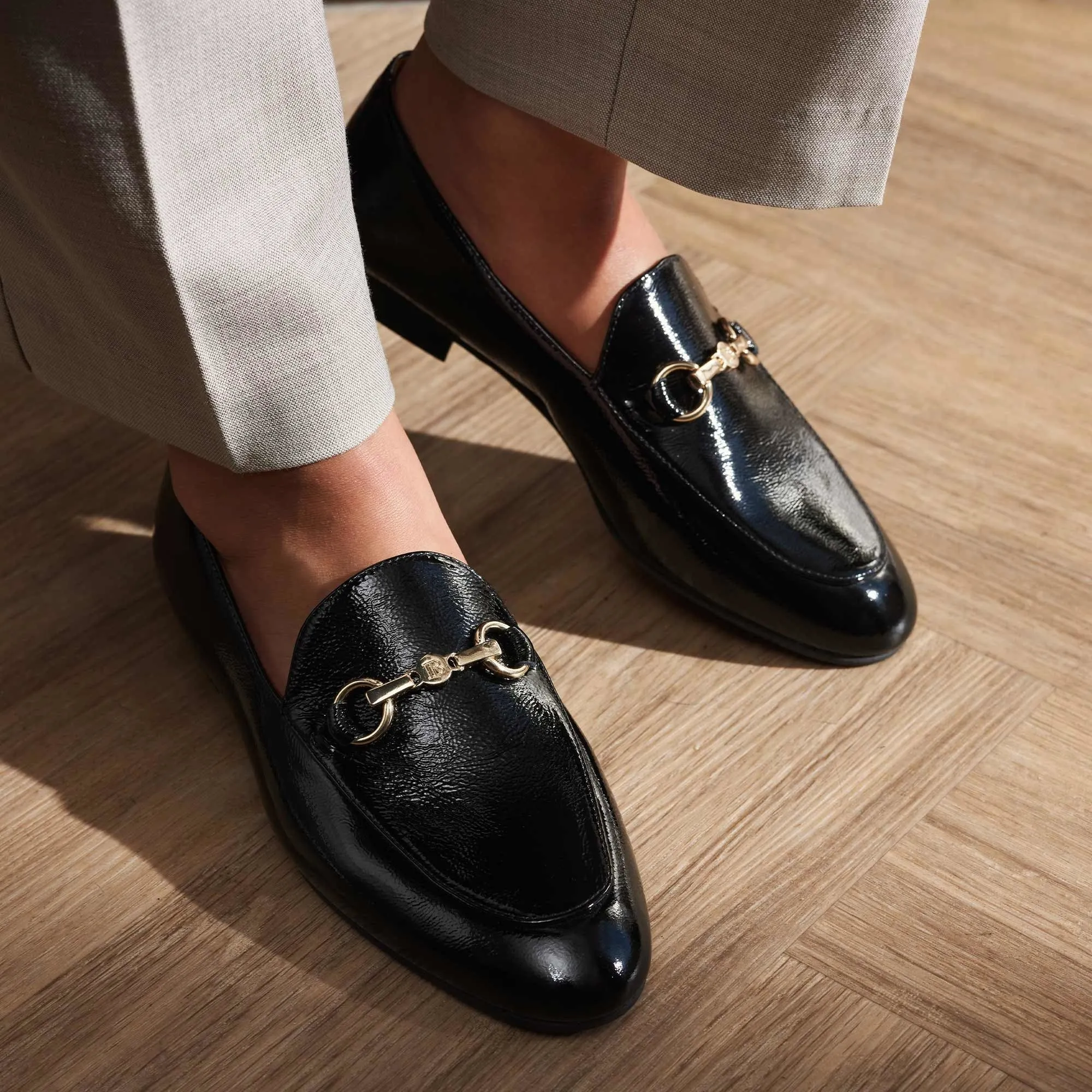 Vendôme Fleur black calfskin patent leather loafers